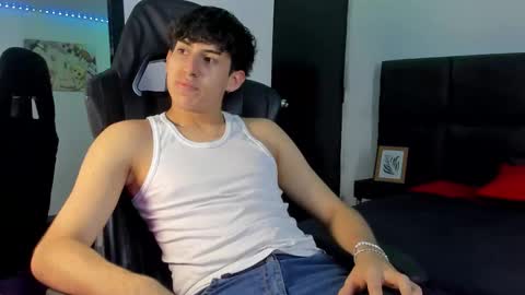 Aron online show from 09-12-25, 07:14