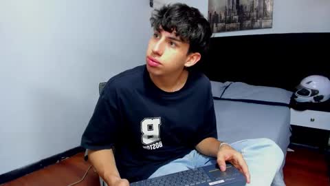 Aron online show from 09-13-25, 12:49