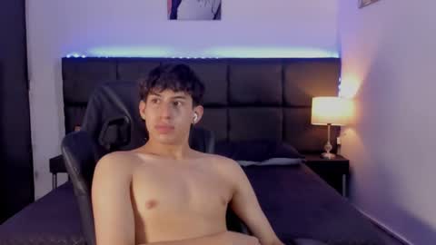 Aron online show from 09-29-25, 06:57