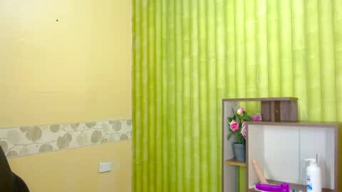 Snapshot of aaronbakers chatting on 01-08-25, 09:10 im NiallDun online show from 01-08-25, 09:10