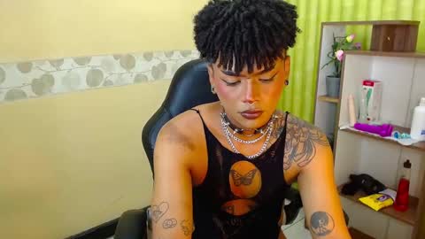 Snapshot of aaronbakers chatting on 01-18-25, 09:56 im NiallDun online show from 01-18-25, 09:56