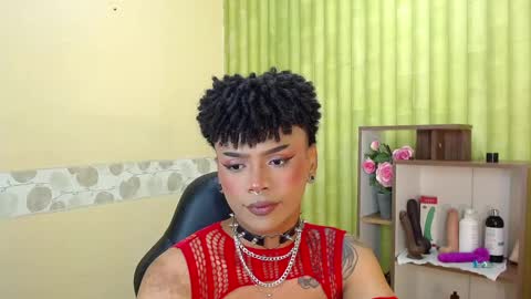 Snapshot of aaronbakers chatting on 03-08-25, 05:28 im NiallDun online show from 03-08-25, 05:28