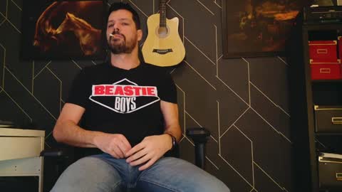 Aaron online show from 02-08-25, 09:56