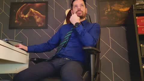 Aaron online show from 02-17-25, 11:34