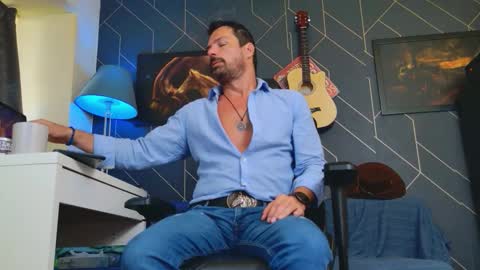 Aaron online show from 09-27-25, 12:32