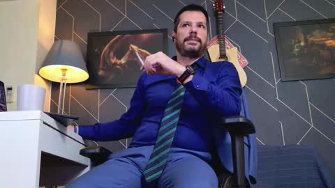 Aaron online show from 11-07-25, 07:25