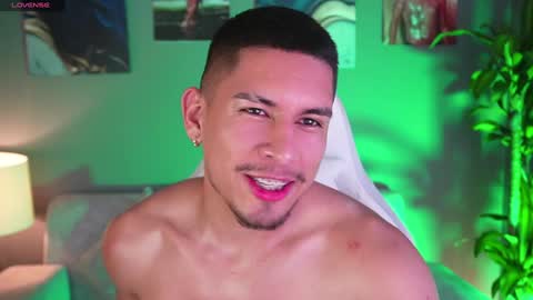 AARON  online show from 01-21-25, 09:04