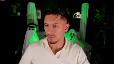 AARON  online show from 10-09-25, 02:42