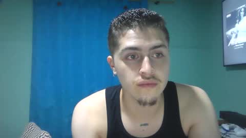 Snapshot of aaronn_gomezz chatting on 11-09-25, 01:59 Aarn Gmez online show from 11-09-25, 01:59