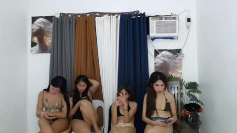 Snapshot of abbey_rain chatting on 11-21-25, 02:38 abbey online show from 11-21-25, 02:38