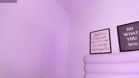 abbey_walker online show from 04-28-26, 11:37