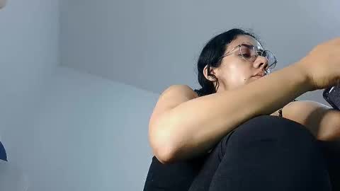 Martina online show from 02-19-25, 06:43