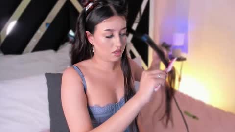 abbie online show from 09-23-25, 07:28