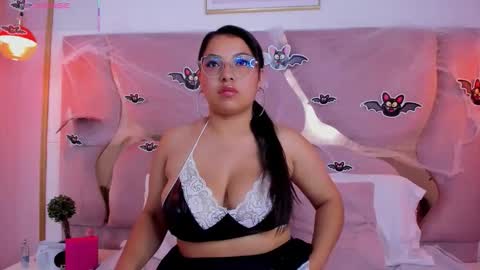 abbiejones_ online show from 10-17-25, 04:09