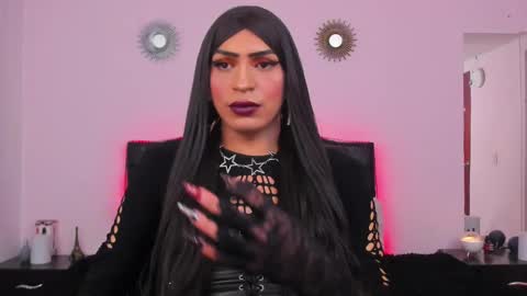 Abbigail Fuster  online show from 02-10-25, 04:19