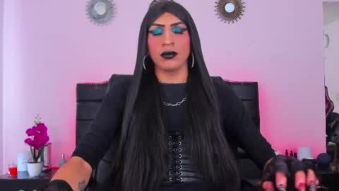 Abbigail Fuster  online show from 02-18-25, 05:10