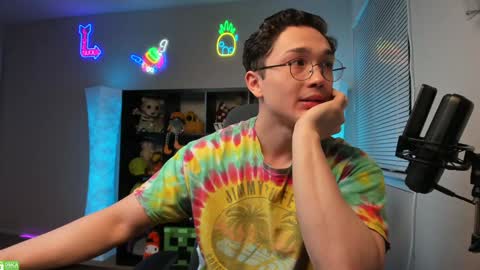 buddy online show from 12-19-24, 05:07