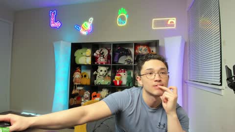 buddy online show from 01-21-25, 05:16