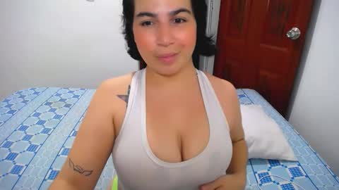 Snapshot of abby_369 chatting on 11-23-25, 12:10 Abby online show from 11-23-25, 12:10