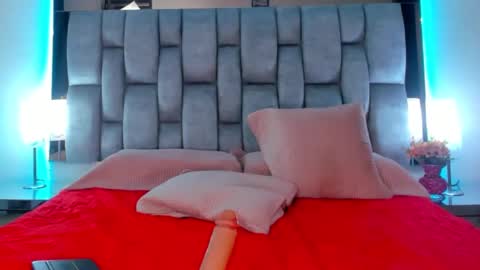 abby_blue01 online show from 03-12-25, 02:09