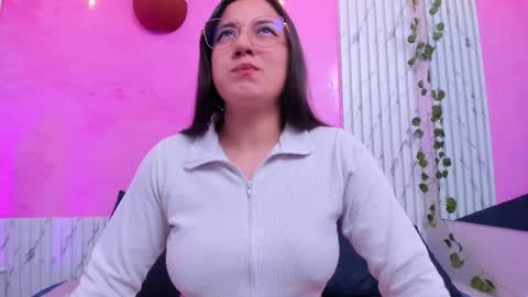 Abby online show from 11-22-25, 04:22