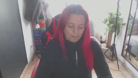 abby iloveit online show from 02-05-25, 07:20