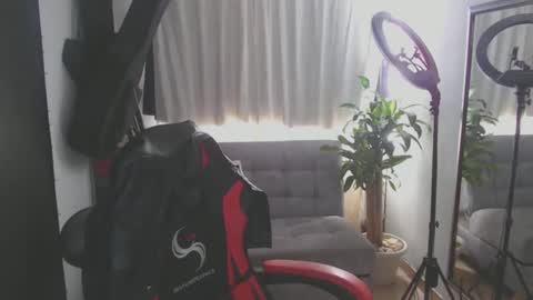 abby iloveit online show from 02-23-25, 07:38