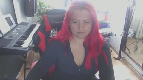 abby iloveit online show from 10-21-25, 02:18