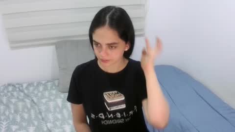 Snapshot of abby_jensen chatting on 09-22-25, 01:40 abby jense online show from 09-22-25, 01:40