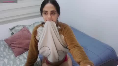 Snapshot of abby_jensen chatting on 10-16-25, 03:07 abby jense online show from 10-16-25, 03:07