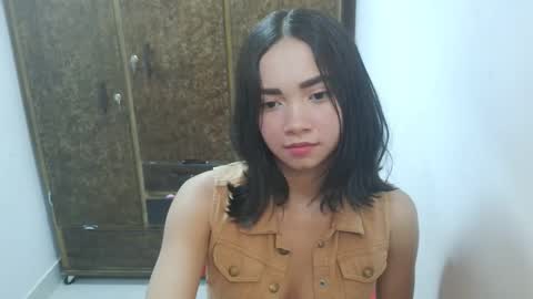 Snapshot of abby_johnson_cute chatting on 09-09-25, 07:46 abby online show from 09-09-25, 07:46