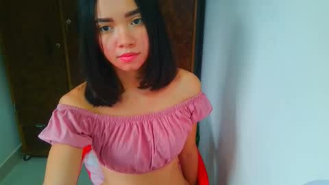 Snapshot of abby_johnson_cute chatting on 09-12-25, 07:36 abby online show from 09-12-25, 07:36