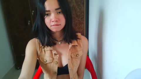 Snapshot of abby_johnson_cute chatting on 09-23-25, 08:12 abby online show from 09-23-25, 08:12