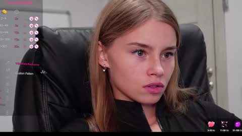 Snapshot of abby_laker chatting on 12-07-24, 05:31 ABBY LAKER online show from 12-07-24, 05:31