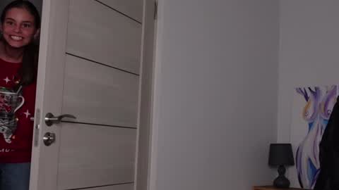 Snapshot of abby_laker chatting on 12-23-24, 05:32 ABBY LAKER online show from 12-23-24, 05:32