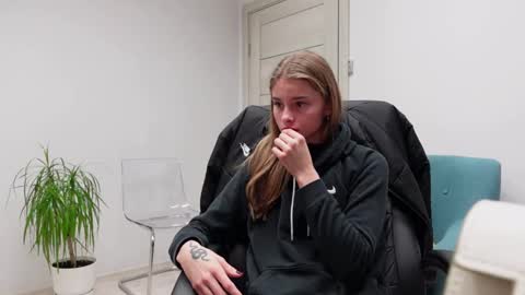 Snapshot of abby_laker chatting on 01-05-25, 08:52 ABBY LAKER online show from 01-05-25, 08:52