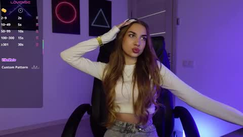 Snapshot of abby_laker chatting on 03-05-25, 01:39 ABBY LAKER online show from 03-05-25, 01:39