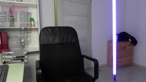 Snapshot of abby_laker chatting on 09-13-25, 05:35 ABBY LAKER online show from 09-13-25, 05:35