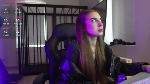 Snapshot of abby_laker chatting on 10-04-25, 06:33 ABBY LAKER online show from 10-04-25, 06:33