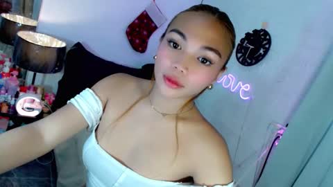 abby_luxpinay online show from 12-19-25, 08:38