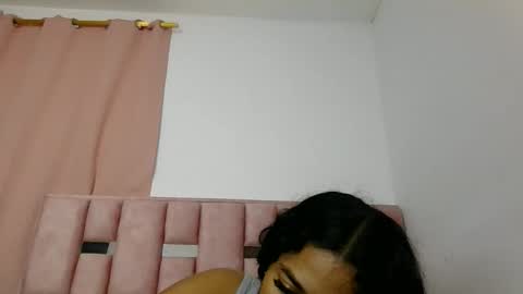 abby_moss_2 online show from 12-19-25, 06:31