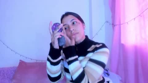 Snapshot of abby_rousee chatting on 09-18-25, 04:20 abby_rousee online show from 09-18-25, 04:20