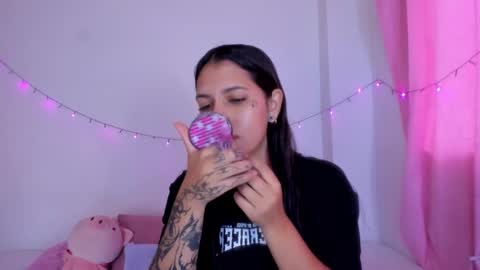 Snapshot of abby_rousee chatting on 09-30-25, 12:43 abby_rousee online show from 09-30-25, 12:43