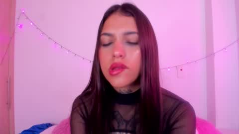 Snapshot of abby_rousee chatting on 10-11-25, 04:16 abby_rousee online show from 10-11-25, 04:16