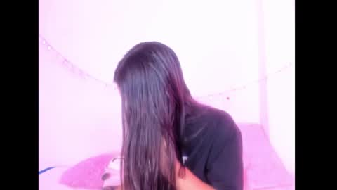 Snapshot of abby_rousee chatting on 10-27-25, 02:54 abby_rousee online show from 10-27-25, 02:54