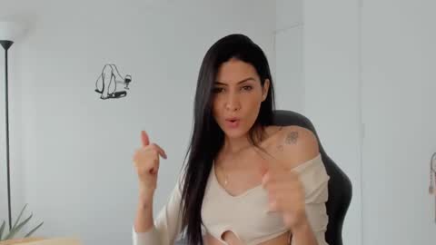 Laura  online show from 02-19-25, 12:55