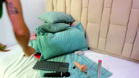 abbyadams23 online show from 01-12-25, 02:45