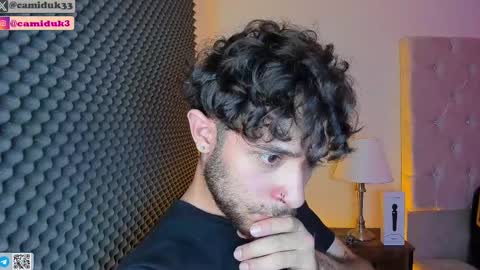 START TRANSMISSION ---- AM COLOMBIA TIME online show from 02-10-25, 01:33