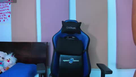 Snapshot of abbyblairs3 chatting on 09-19-25, 01:07 ---Abby--- online show from 09-19-25, 01:07