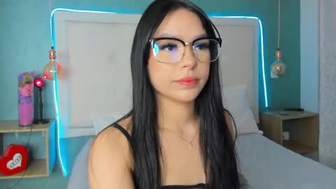 Snapshot of abbydixon1 chatting on 02-22-25, 03:12 Abby Dixon  online show from 02-22-25, 03:12